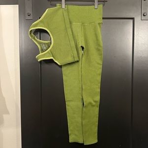 Good American Ribbed Set